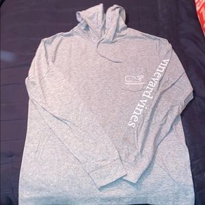 vineyard vines hoodie t-shirt